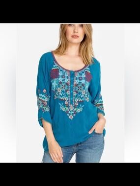 Johnny Was Artisanal Teal Embroidered Scoop-Neck Tunic Top Size Medium